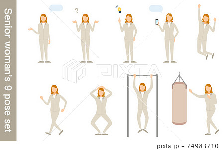 トレーニングウェアのシニア女性、ポーズセット 74983710
