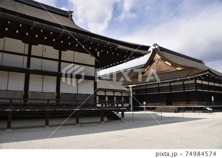 小御所と御学問所 74984574