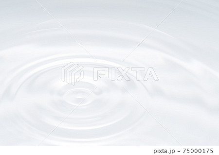 水の波紋 75000175