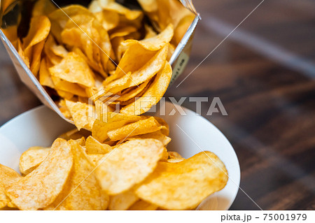 ポテトチップス 75001979