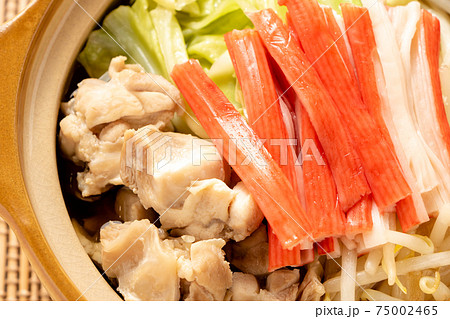 かにかまぼこと鶏肉の鍋。 75002465