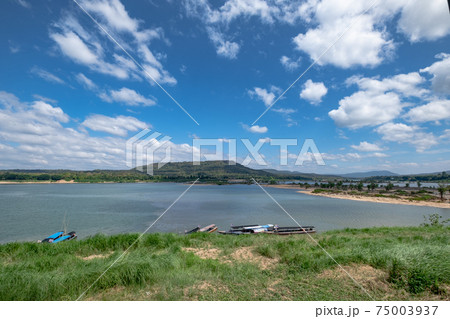 タイ東北部のタイ・ラオス国境　メー・ナーム・ソーン・シー2 75003937