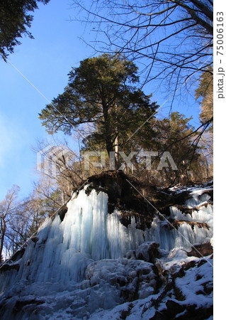 湯川渓谷氷瀑群 75006163