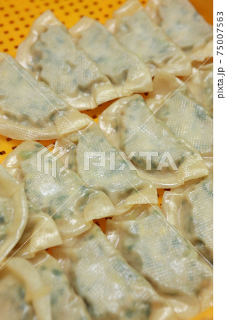 粉飾 餃子 シューマイ 75007563