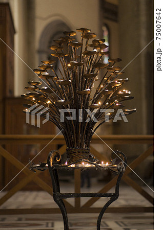 イタリア　ロウソク台 75007642