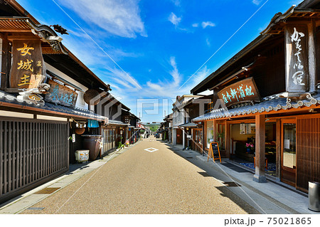 重伝建　岩村の町並み 75021865