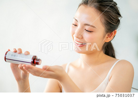 20代スキンケア 20代スキンケア 75031037