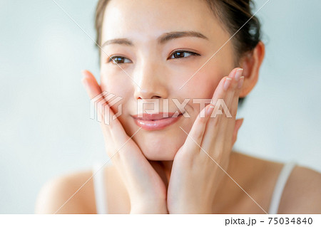 スキンケア20代 75034840