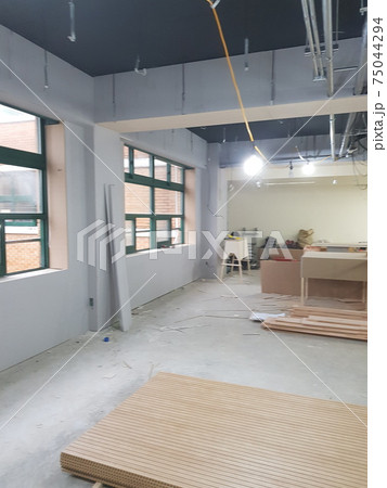 備品 インテリア 椅子 75044294