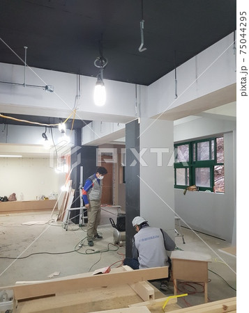 インテリア テーブル 椅子 75044295