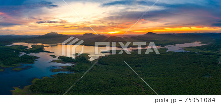 Mae Chang Reservoir Mae Chang Reservoir 75051084