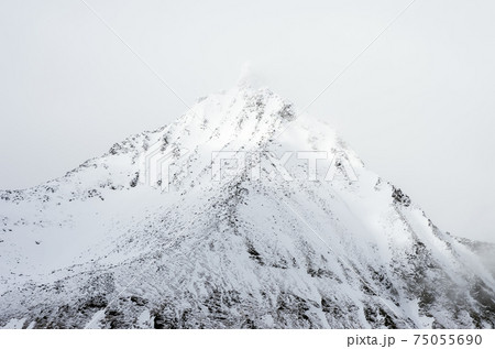 Mountain snow in winter Mountain snow in winter 75055690