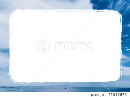 夏の空の背景と手書きのフレーム素材のイラスト素材