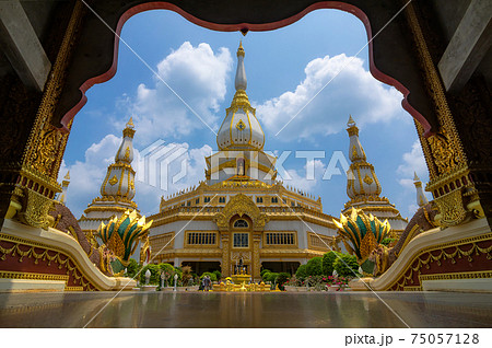 Phra Maha Chedi Chai Mongkhon Phra Maha Chedi Chai Mongkhon 75057128