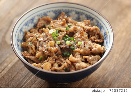 プルコギ丼 プルコギ丼 75057212