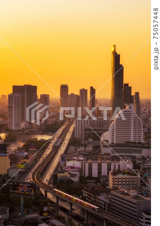 Sathorn Bridge 75057448