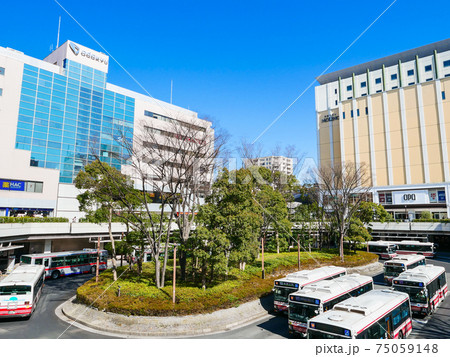 川崎市 新百合ヶ丘駅南口 バスターミナル 川崎市 新百合ヶ丘駅南口 バスターミナル 75059148