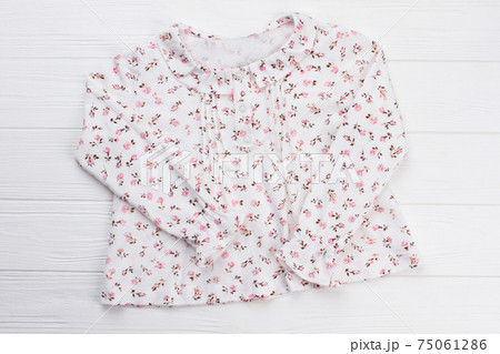 Pajama top with ruffle collar Pajama top with ruffle collar 75061286