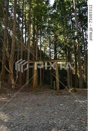 熊野古道より 75065312