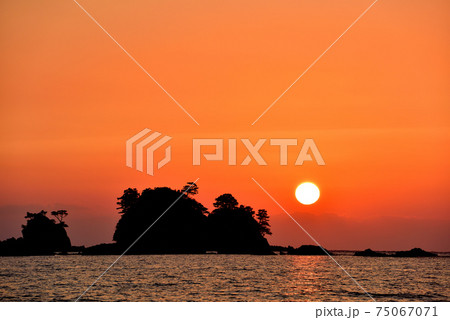 枯木灘の夕日 75067071