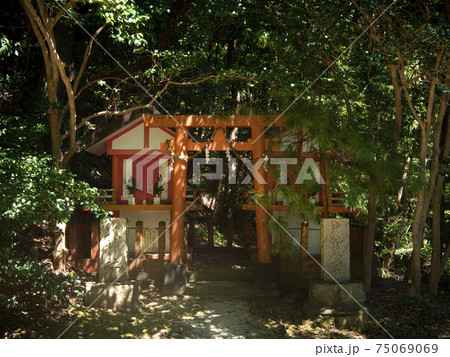 和歌山県　新宮市　神倉神社 火神社と中ノ地蔵尊 75069069