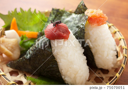 おにぎり 75070051