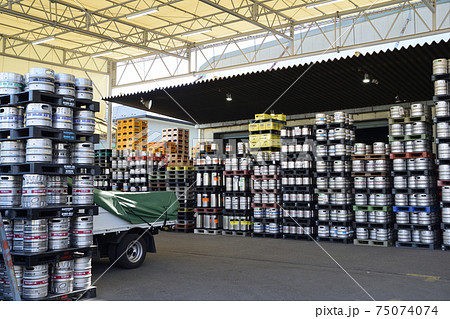 ビール卸売り会社 ビール卸売り会社 75074074