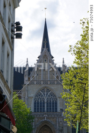 ベルギーのグランプラス等の街並み 75074993