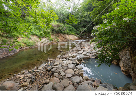 北海道の秘湯 然別狭かんの温泉 北海道の秘湯 然別狭かんの温泉 75080674