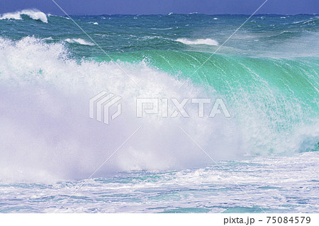 波イメージ　　 75084579
