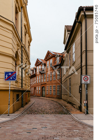 Alley in historic centre of Schwerin, Germany Alley in historic centre of Schwerin, Germany 75085740