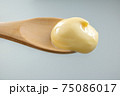 とろっとカスタード3 75086017