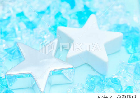 プラスチックストーンで海中をイメージ プラスチックストーンで海中をイメージ 75088931