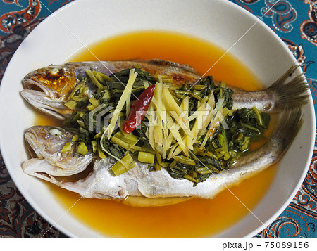 イシモチの高菜蒸し 75089156