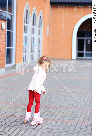 Child goes in for sports without protection Child goes in for sports without protection 75089287