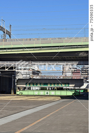 大宮総合車両センター トラバーサー 75090335