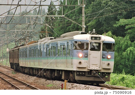 JR東日本 EF63 + 115系の写真素材 [75090916] - PIXTA