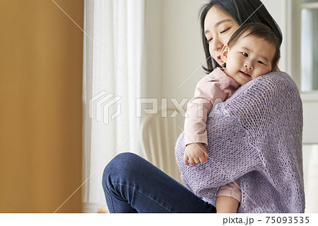 幼児 赤ちゃん 少女 75093535