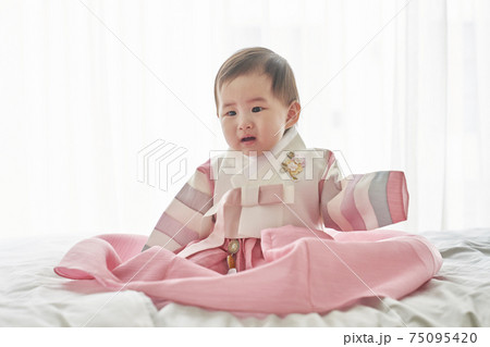 幼児 赤ちゃん ベッド 75095420