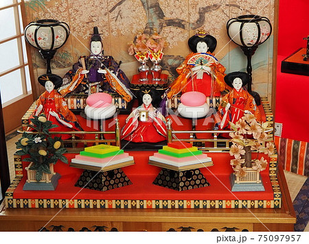 ひな人形 75097957