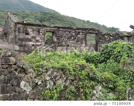 Old stone brick abandoned building in Taiwan 75100939