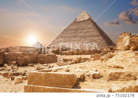 Ruins and the Pyramids, beautiful view of Giza, Egypt Ruins and the Pyramids, beautiful view of Giza, Egypt 75102176