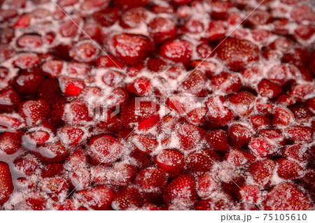 Homemade Strawberry jam in making progress boiling 75105610