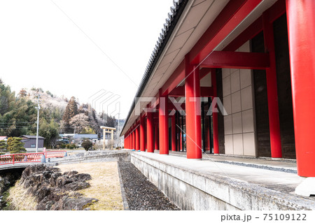 日本最古の産金地跡 赤い柱の涌谷天平ろまん館 日本最古の産金地跡 赤い柱の涌谷天平ろまん館 75109122