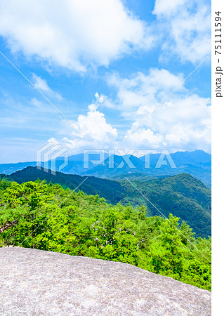 昇仙峡・弥三郎岳からの眺め 75111594