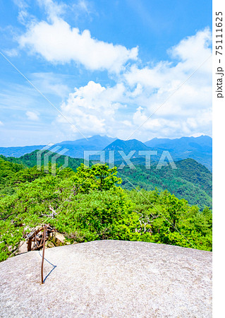昇仙峡・弥三郎岳からの眺め 75111625