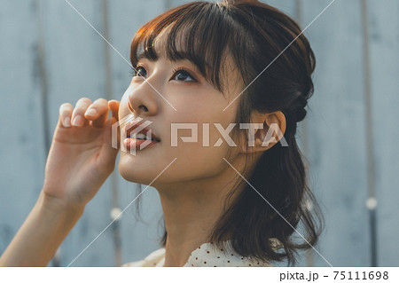 10代後半女子の写真素材 10代後半女子の写真素材