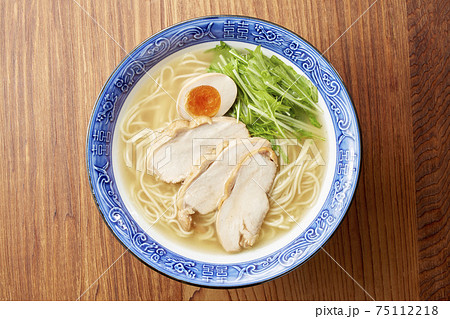 鶏白湯ラーメン 75112218