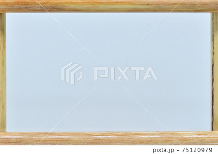 ススキの稈(茎)による外枠背景 ススキの稈(茎)による外枠背景 75120979