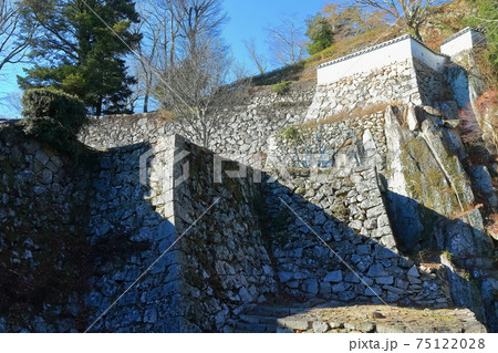 【岡山県】備中松山城 75122028